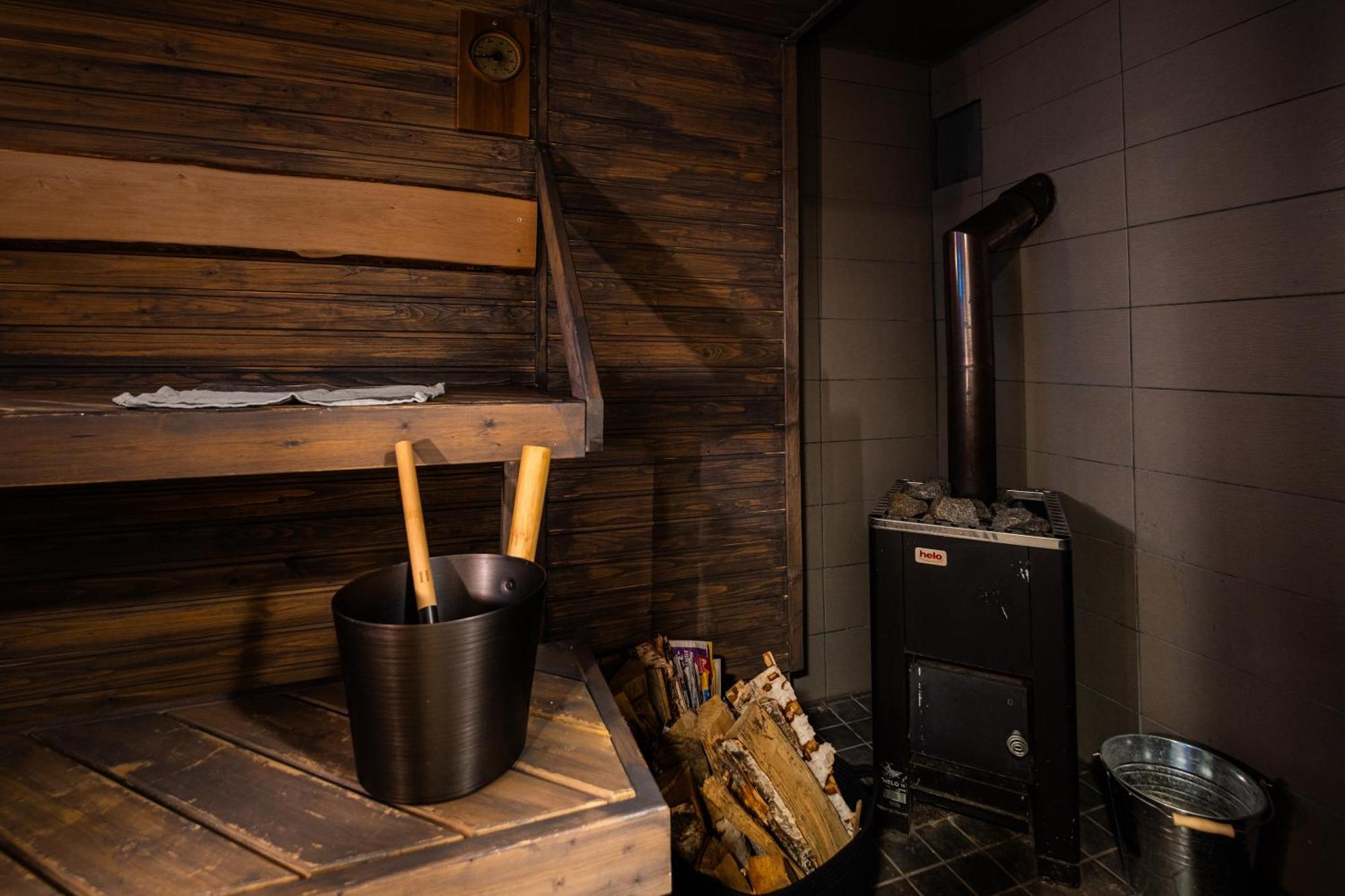 Guest With Authentic Finnish Wooden Sauna, 10 Min Drive From The Airport Apartamento *